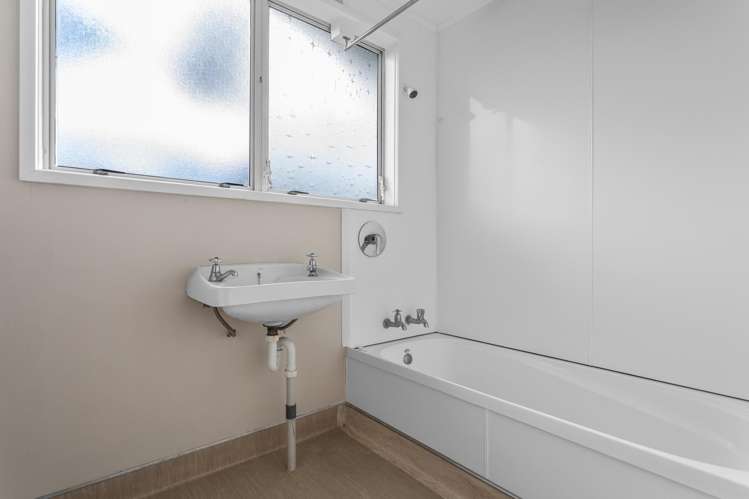 12 Peter Lippa Drive Kawerau_9