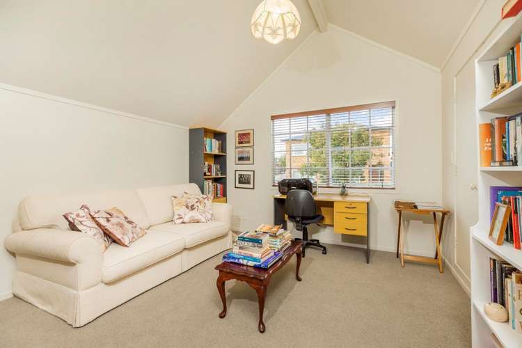 2a Mason Street New Lynn_16