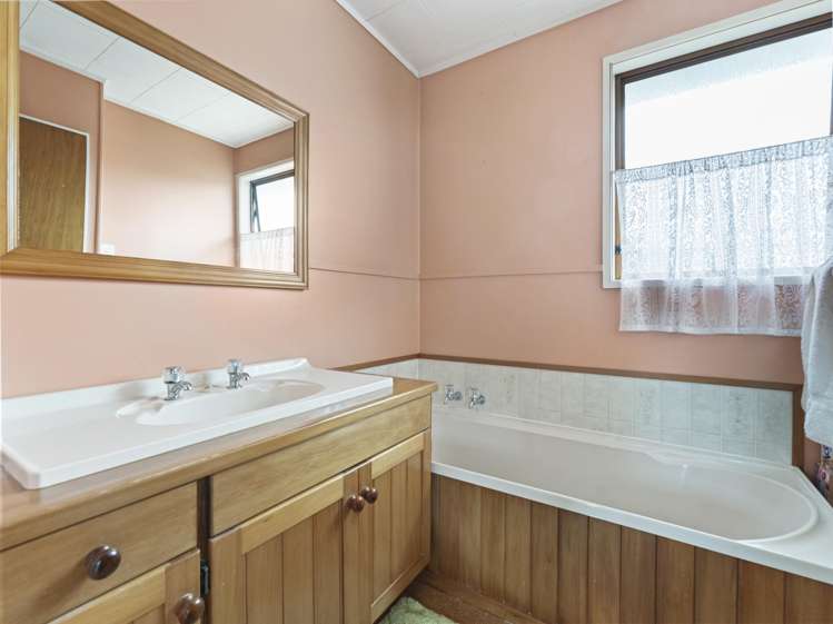 26 Rowandale Avenue Manurewa_12