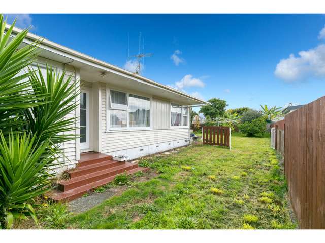 24 Yvonne Street Melville_2