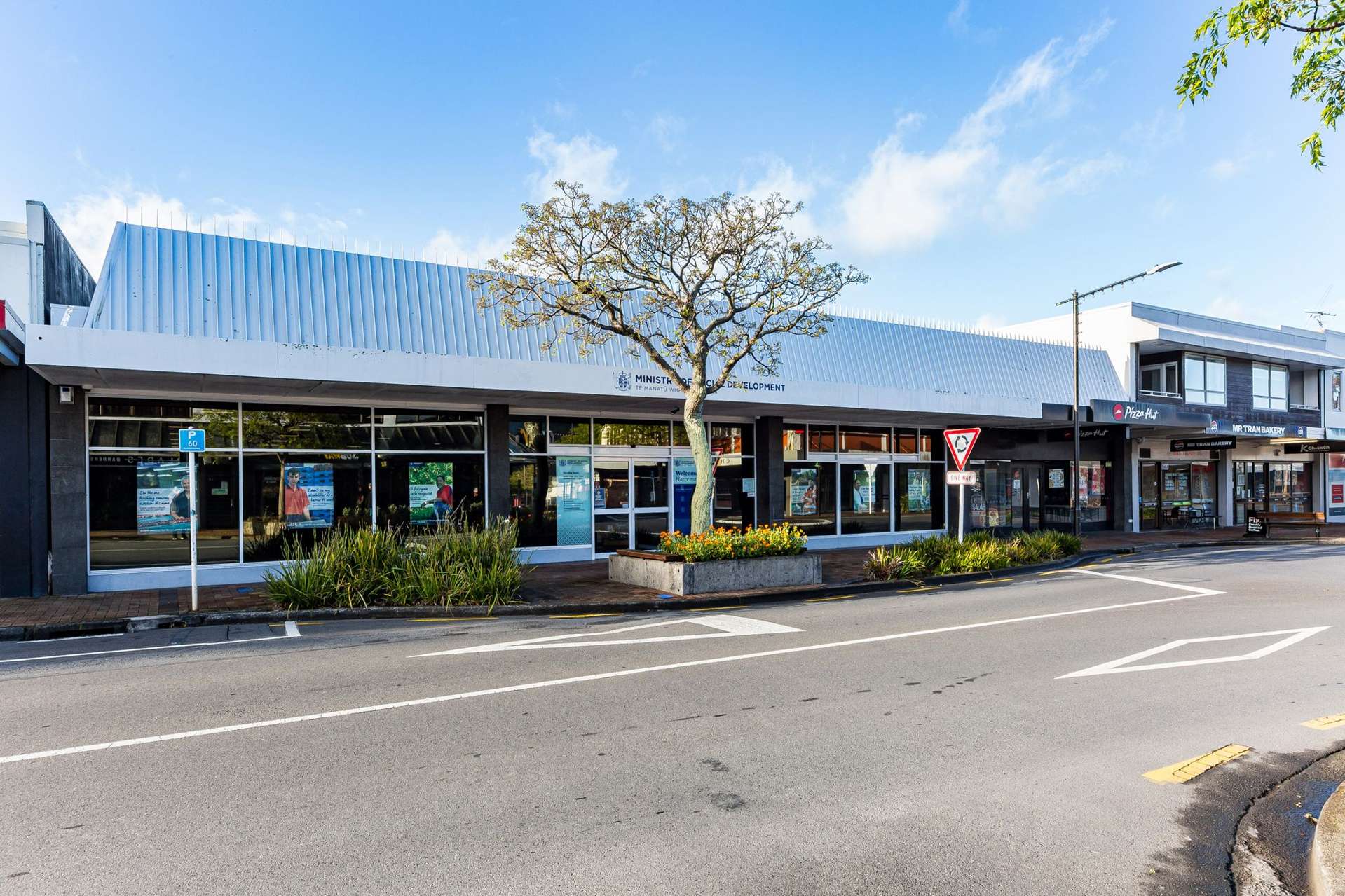 156-166 Main Street Upper Hutt Central_0