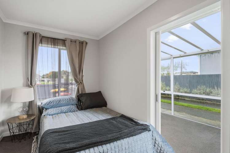 61 Paterson Street Grasmere_9
