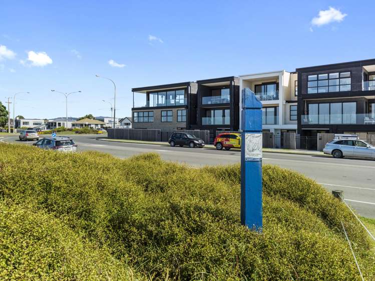 211 Marine Parade Mt Maunganui_22