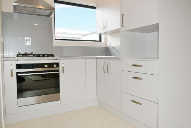 B/107 Henderson Valley Road Henderson_1