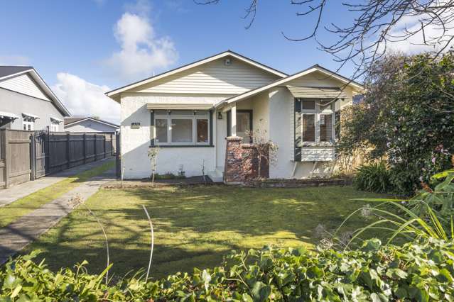 42 Roy Street Palmerston North Central_1