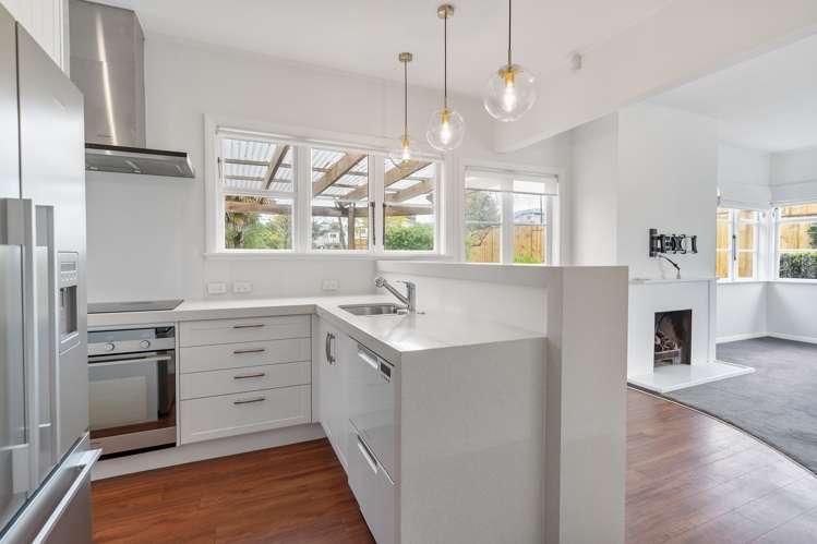 32 Athens Road Onehunga_9