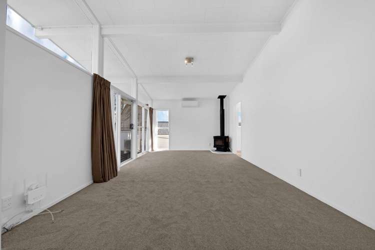 8 Malvina Place Bucklands Beach_23