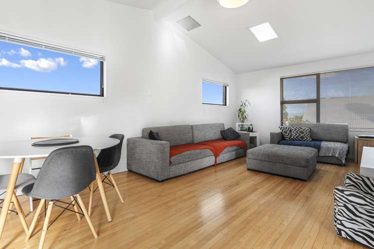 22 Jefferson Place Brookfield_9