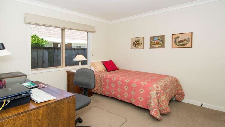 9c Emmett Street Greerton_16