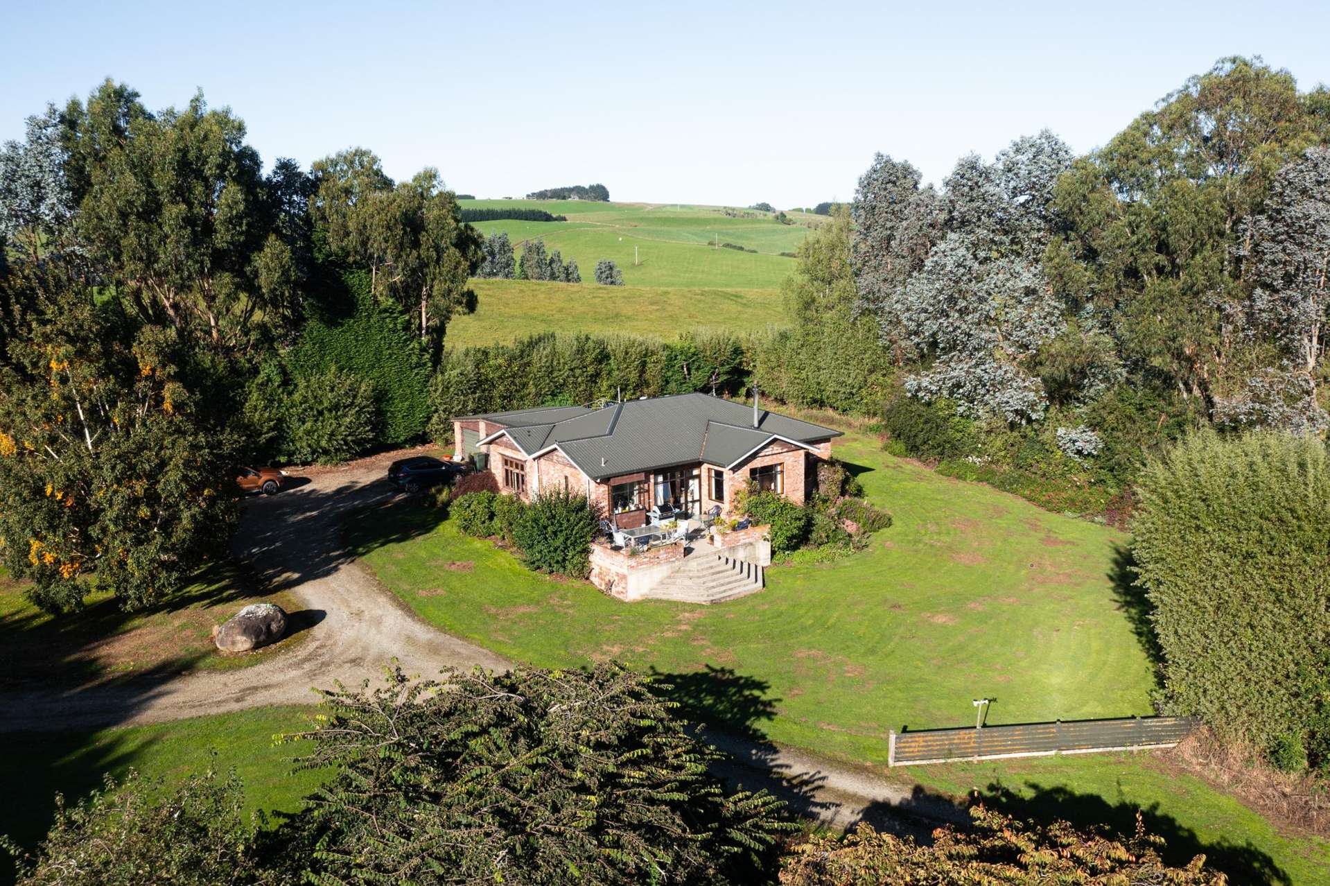 334 & 354 Waimahaka Fortification Road Waimahaka_0