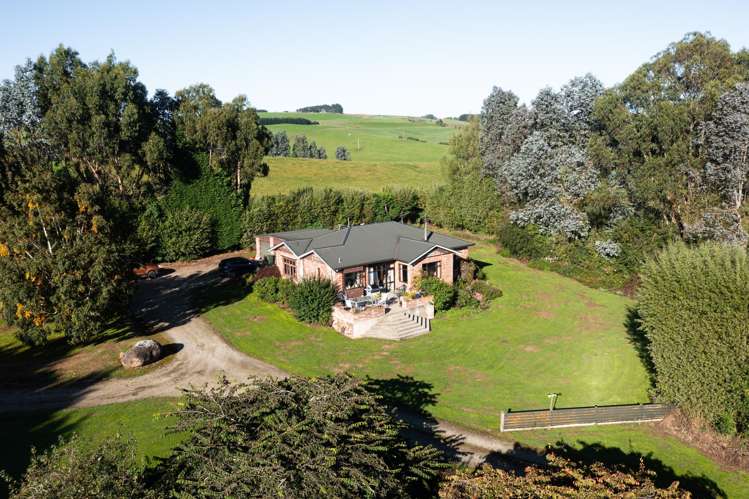 334 & 354 Waimahaka Fortification Road_0