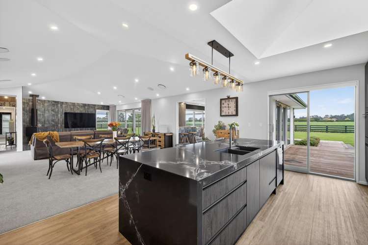 739 Robinsons Road_5