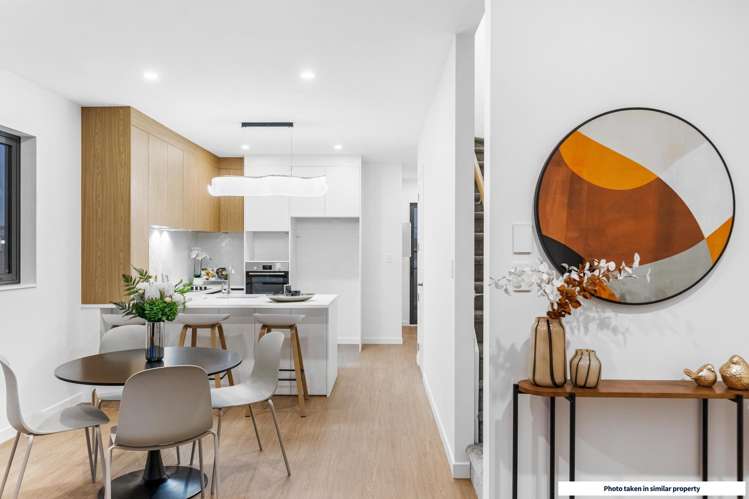 210 Henwood Road Westgate_7
