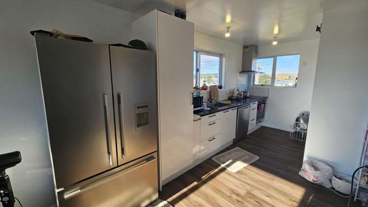 77 Mould Street Waitara_0
