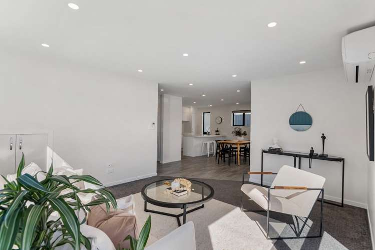 8 Renata Crescent Te Atatu Peninsula_17