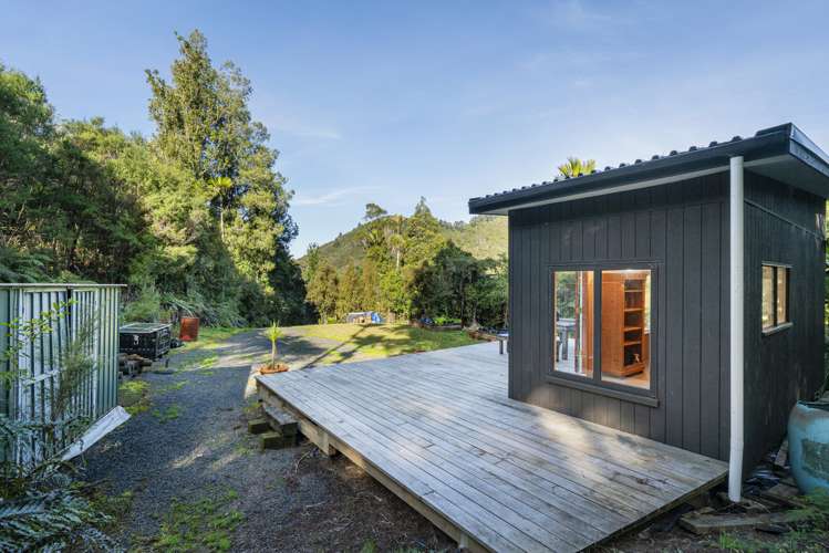 1621 The 309 Road Kaimarama_10