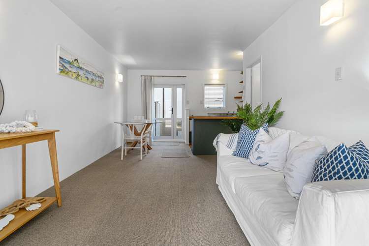 3/21 The Mall Mount Maunganui_6