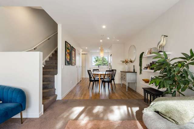 2/2 Stone Street Miramar_3