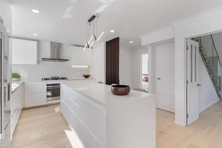 1 Rupi Court Mount Wellington_19