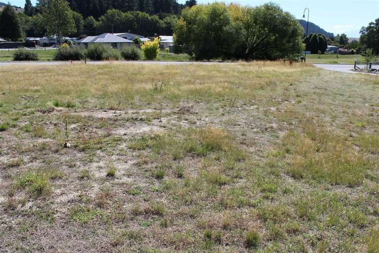 15 Alice Burn Drive Luggate_0