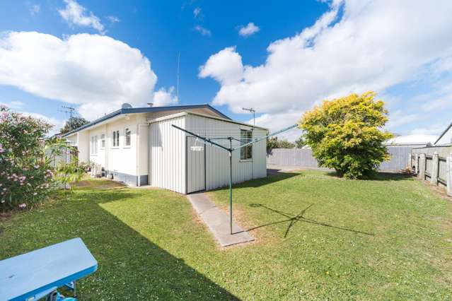 3/145 College Street Awapuni_2