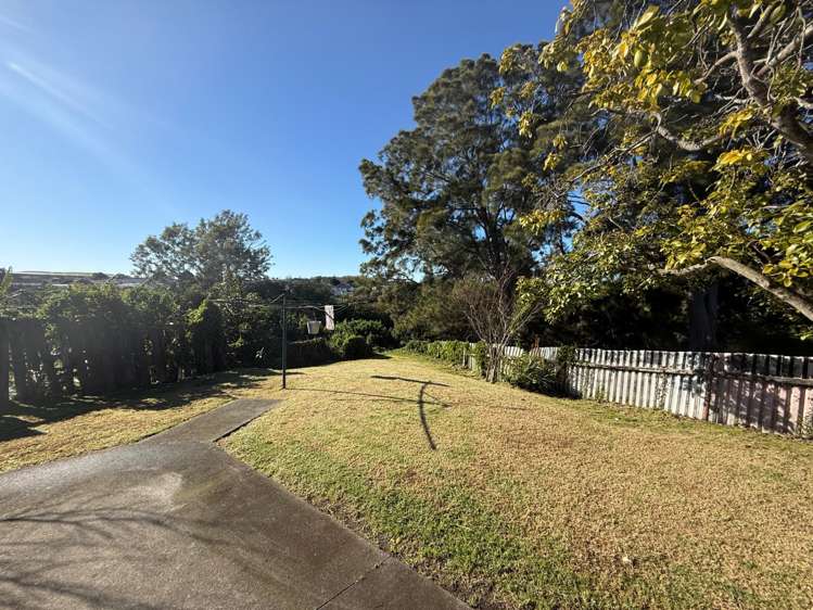  14 Raleigh Place Ōtara_3