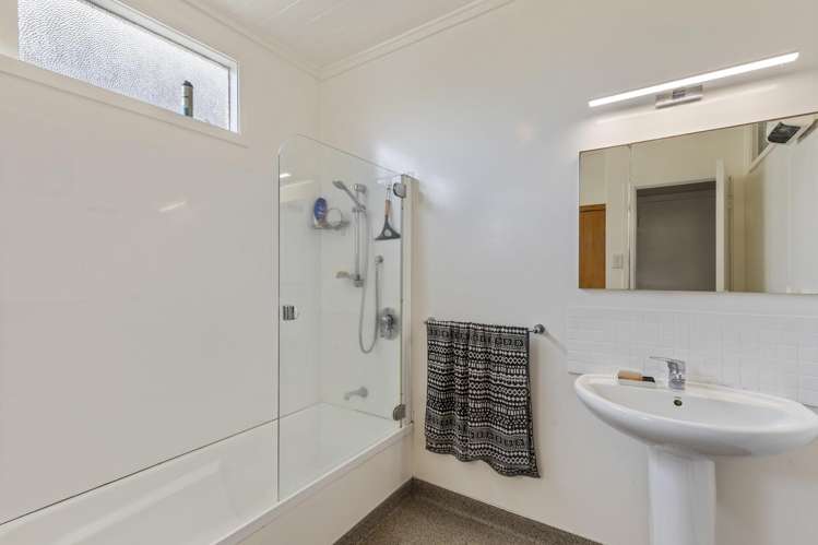 3 Seaton Street Strandon_16