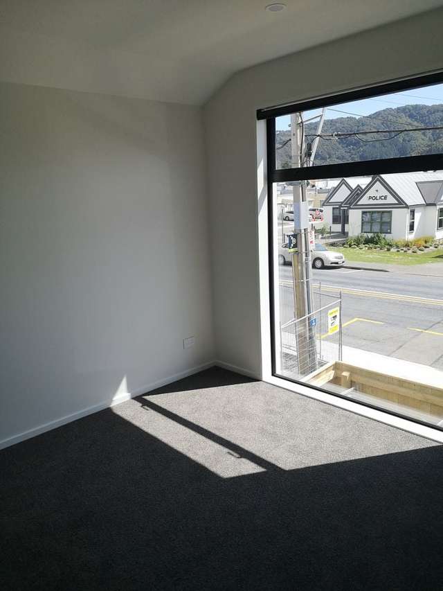 2/26 Fitzherbert Road Wainuiomata_3