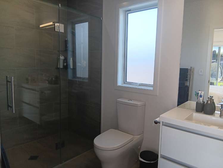 3 Meech Way 10481_10