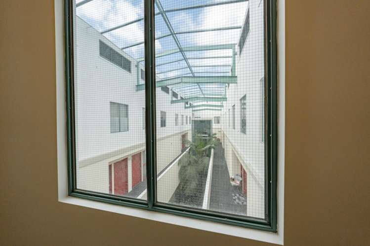 2M/68 Mokoia Road Birkenhead_17
