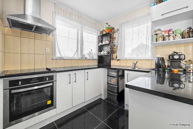 28 Huruhuru Road Massey_1