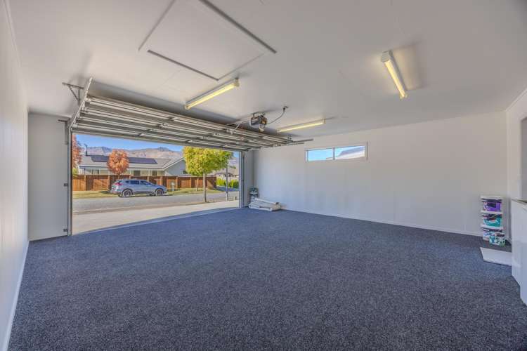 20 Bell Street Lake Hawea_20