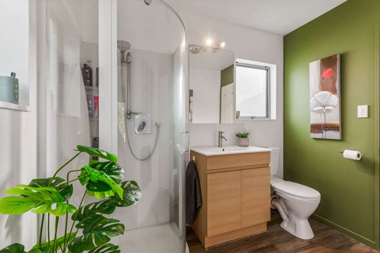 1/369 Whangaparaoa Road Stanmore Bay_10