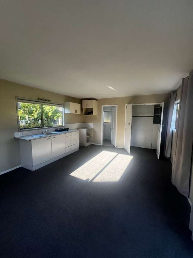 Private studio house