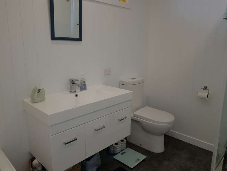 5 Orbell Crescent Te Anau_11