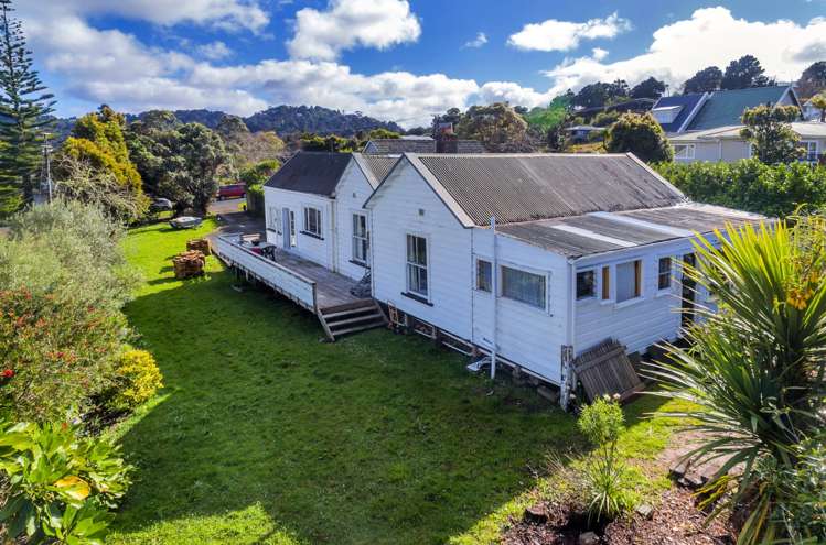 18 Grendon Road Titirangi_16