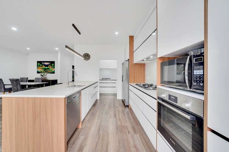 20 Christella Street Flat Bush_31