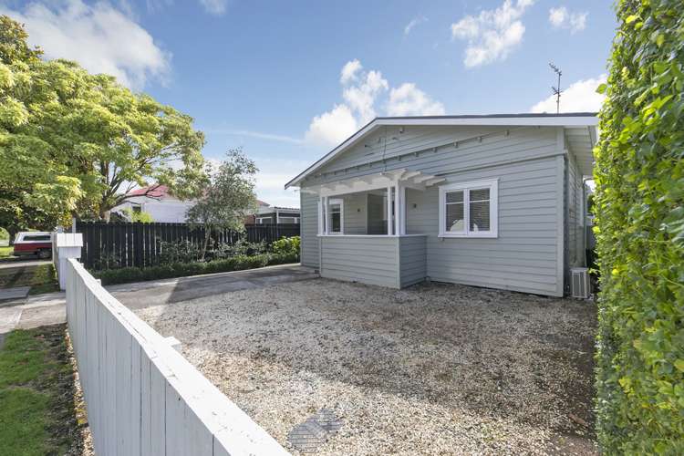 53 Cardwell Street Onehunga_14