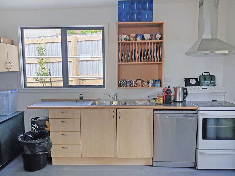 65 Dunrobin Street_4