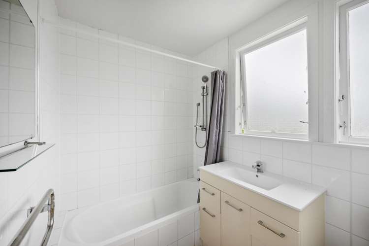 1009a Garry Street Raureka_4