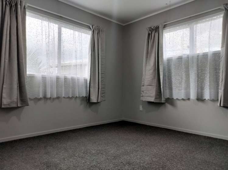 2/6 Bloomfield Place 11614_5