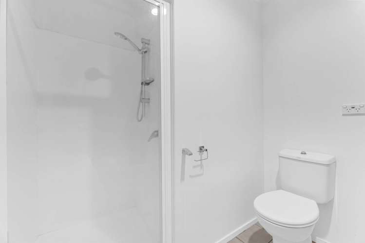 6/49 Henderson Valley Road Henderson_9