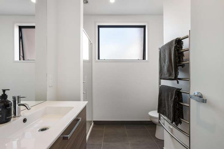 70 Castledine Crescent Glen Innes_10