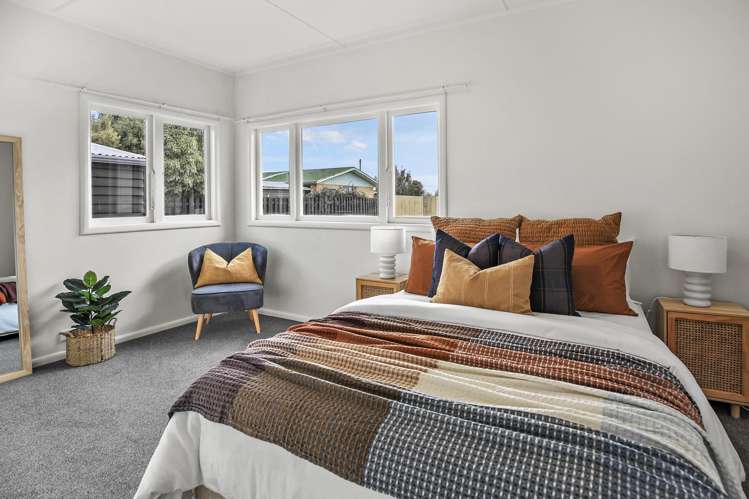 44 Campbell Street Leamington_8