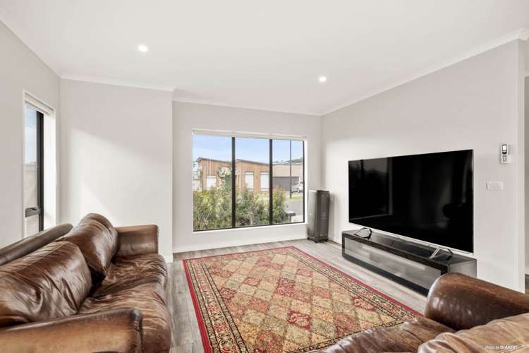 139 Colonial Drive Silverdale_1