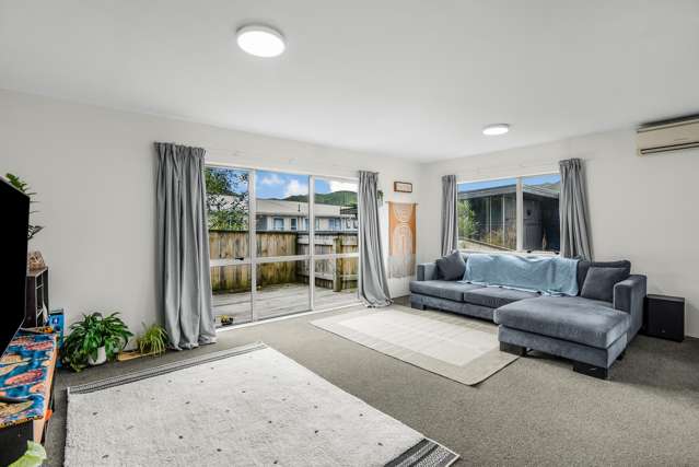 8 Hastings Grove Wainuiomata_3