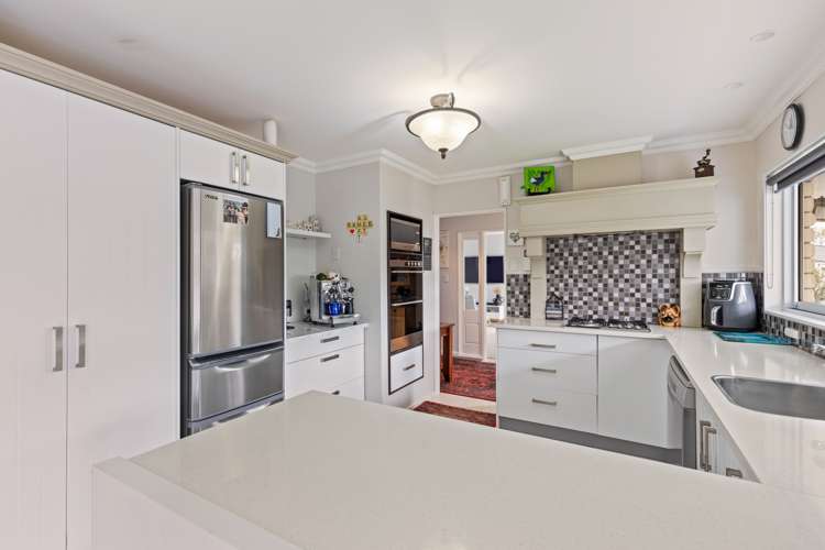 5 Tamati Place Merrilands_9