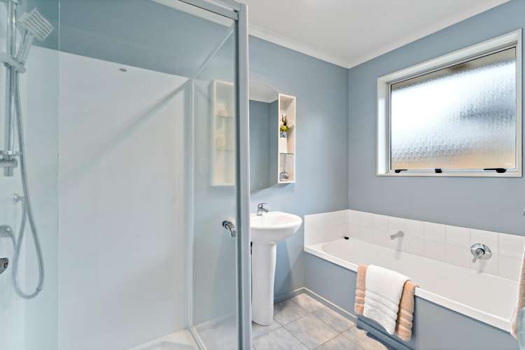 12 Redcastle Drive East Tamaki_23