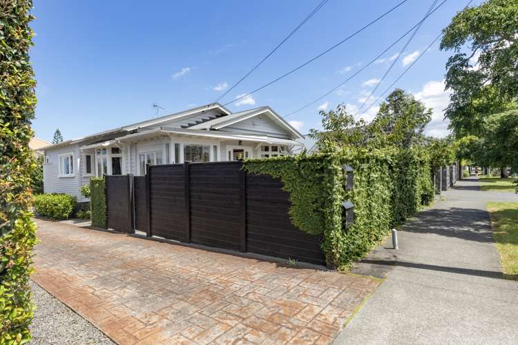 6 Greenfield Road Epsom_12