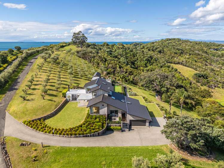 10 Alan Murray Lane Oneroa_35